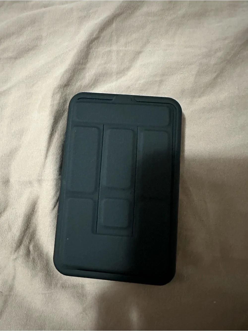 Magnetic Wireless Charger Stand in Black with Light Gray Ring